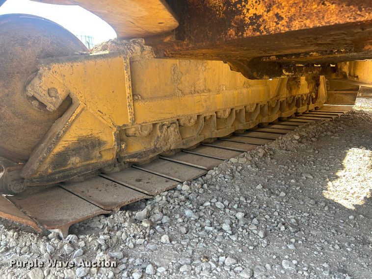 image for item FT6081 2013 Caterpillar D6N LGP dozer