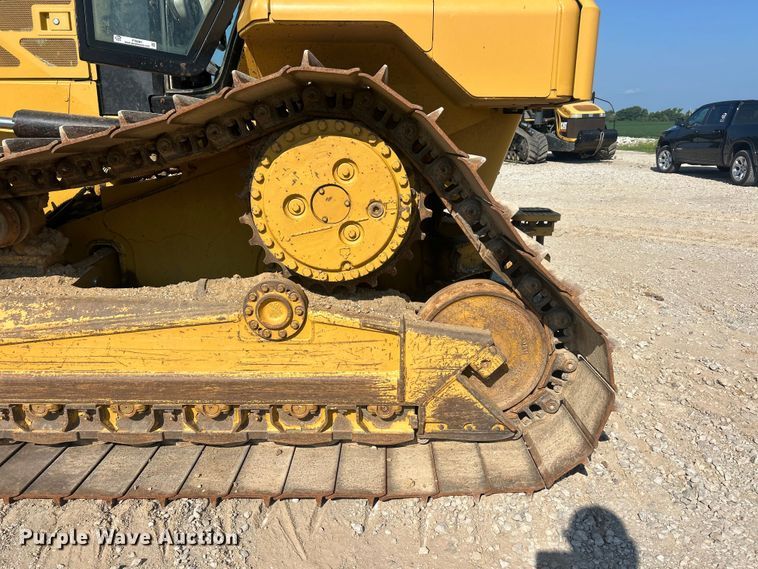 image for item FT6081 2013 Caterpillar D6N LGP dozer