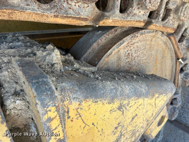 image for item FT6081 2013 Caterpillar D6N LGP dozer