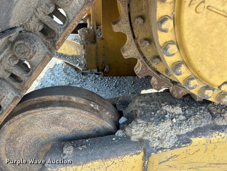 image for item FT6081 2013 Caterpillar D6N LGP dozer