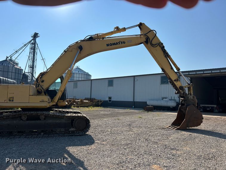 image for item FT6082 2002 Komatsu PC300LC-6LE excavator