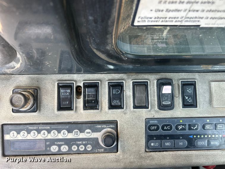 image for item FT6082 2002 Komatsu PC300LC-6LE excavator