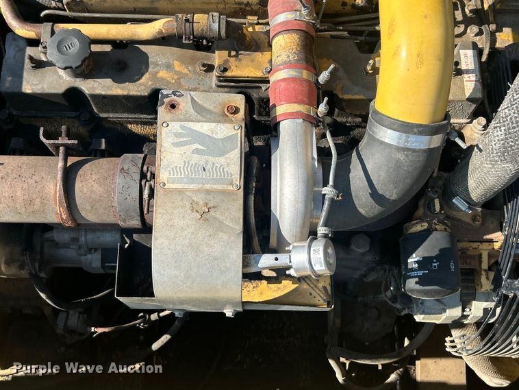 image for item FT6082 2002 Komatsu PC300LC-6LE excavator