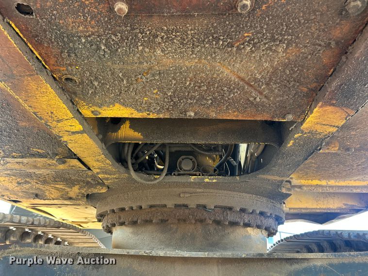 image for item FT6082 2002 Komatsu PC300LC-6LE excavator