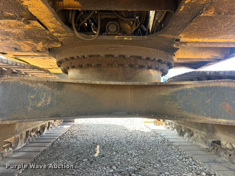 image for item FT6082 2002 Komatsu PC300LC-6LE excavator