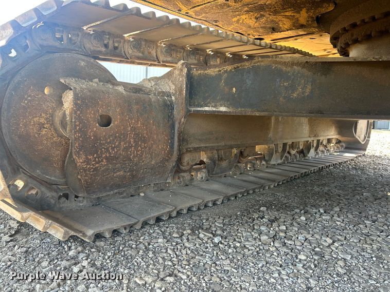 image for item FT6082 2002 Komatsu PC300LC-6LE excavator