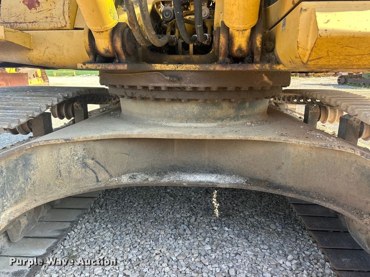 image for item FT6082 2002 Komatsu PC300LC-6LE excavator