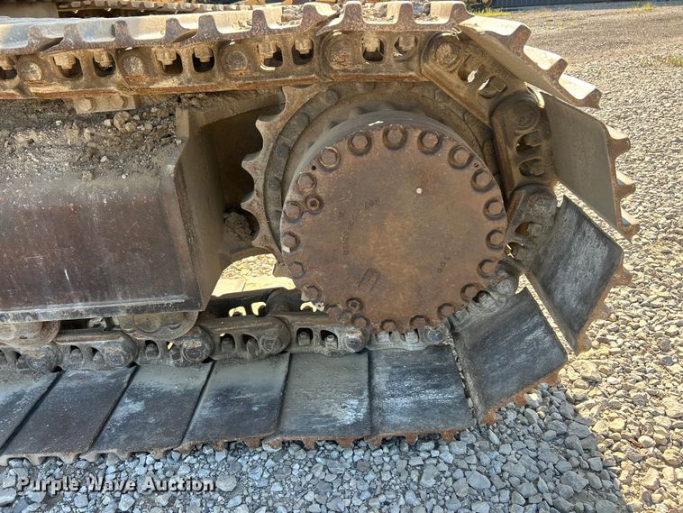 image for item FT6082 2002 Komatsu PC300LC-6LE excavator