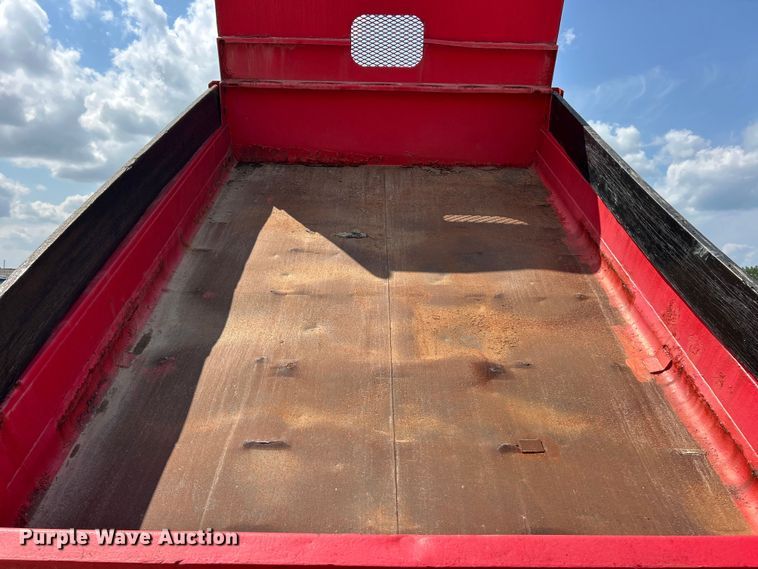 image for item FT6091 2004 GMC C4500 dump truck
