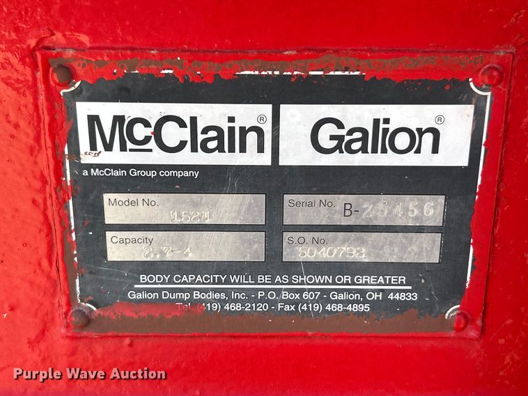 image for item FT6091 2004 GMC C4500 dump truck