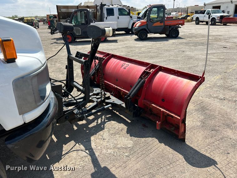 image for item FT6091 2004 GMC C4500 dump truck