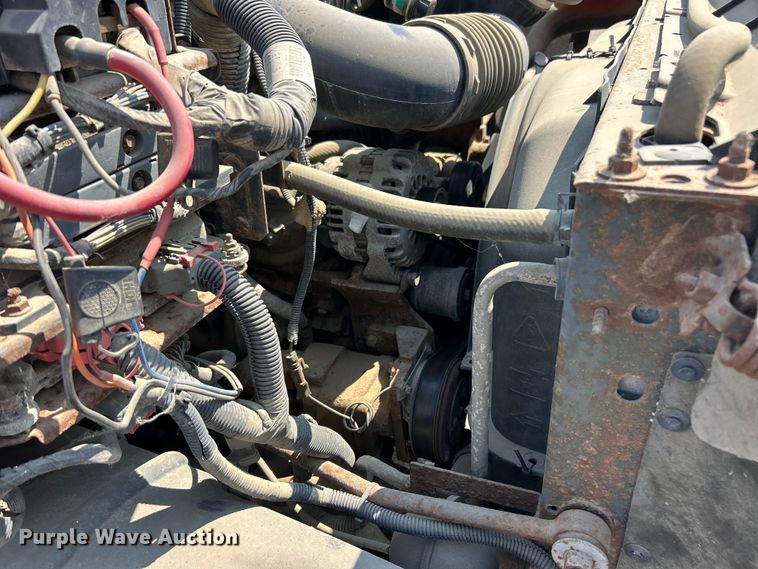 image for item FT6091 2004 GMC C4500 dump truck