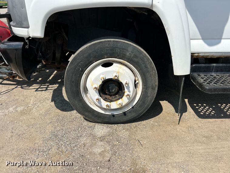 image for item FT6091 2004 GMC C4500 dump truck