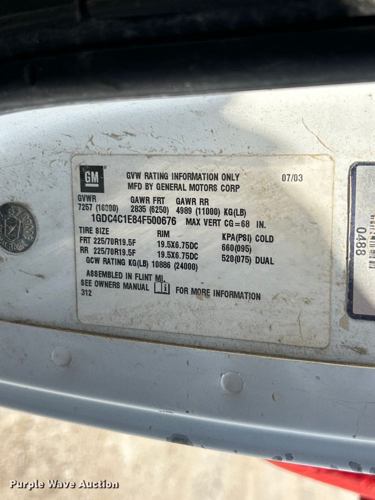 image for item FT6091 2004 GMC C4500 dump truck
