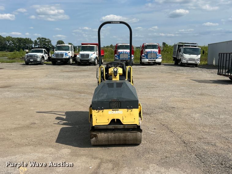 image for item FT6096 Bomag BW 900 AD double drum vibratory roller