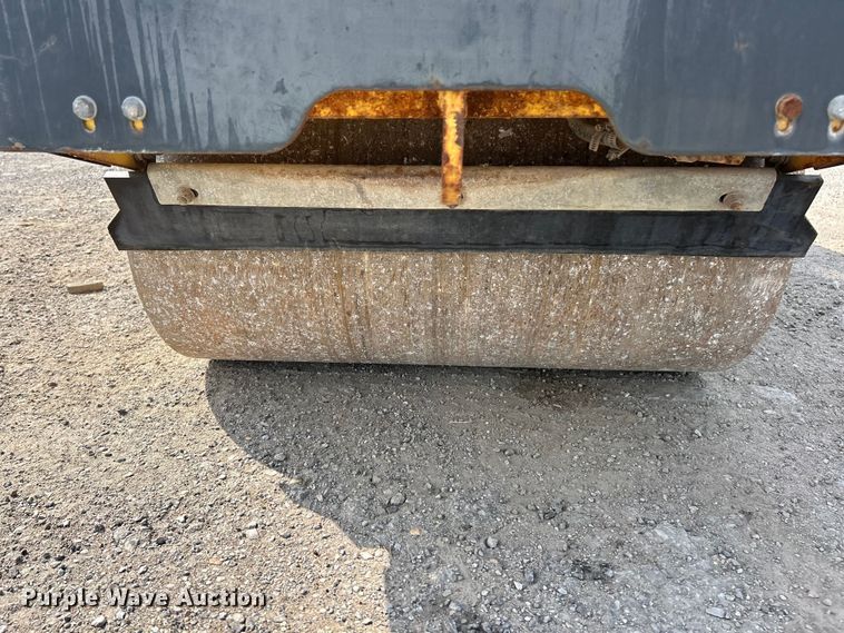 image for item FT6096 Bomag BW 900 AD double drum vibratory roller