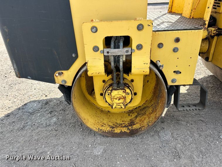 image for item FT6096 Bomag BW 900 AD double drum vibratory roller