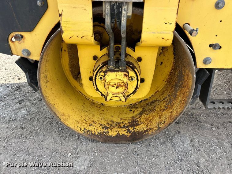 image for item FT6096 Bomag BW 900 AD double drum vibratory roller
