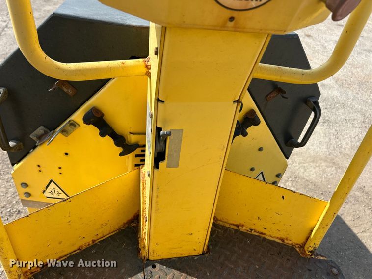 image for item FT6096 Bomag BW 900 AD double drum vibratory roller