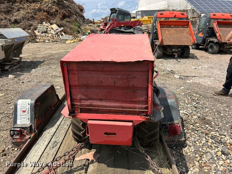 image for item FT6099 1984 Case Maxi Sneaker vibratory cable plow