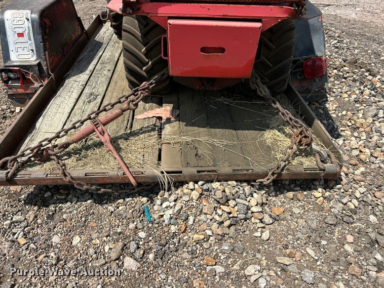 image for item FT6099 1984 Case Maxi Sneaker vibratory cable plow