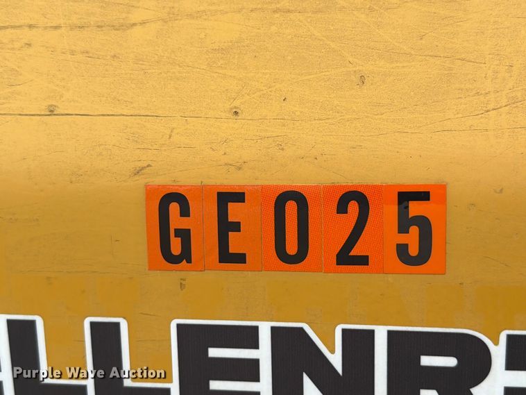 image for item FT6116 1991 Komatsu D65E-8 cable plow