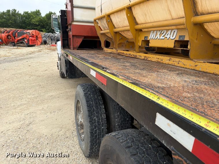 image for item FT6117 1999 GMC C8500 flatbed truck
