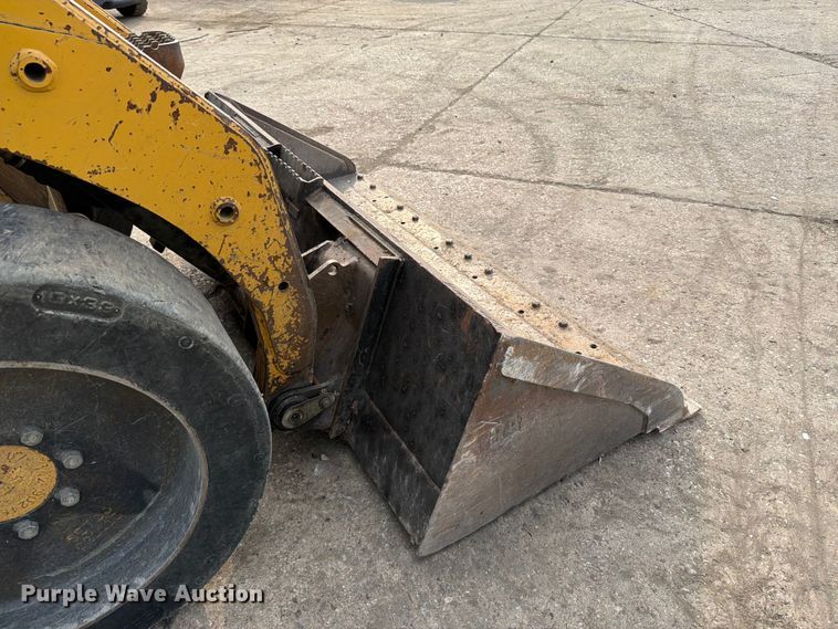 image for item FT6132 2012 Caterpillar 236B3 skid steer loader