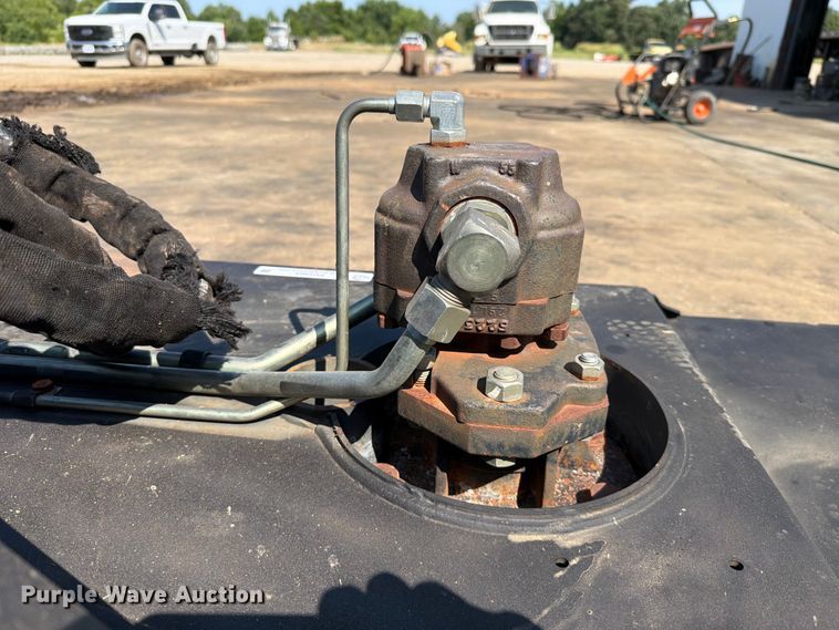 image for item FU1003 2016 Bobcat 72 skid steer rotary mower