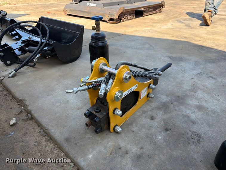 image for item FU1005 Typhon 0.8-2.5 Ton breaker