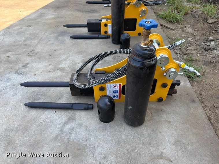 image for item FU1005 Typhon 0.8-2.5 Ton breaker