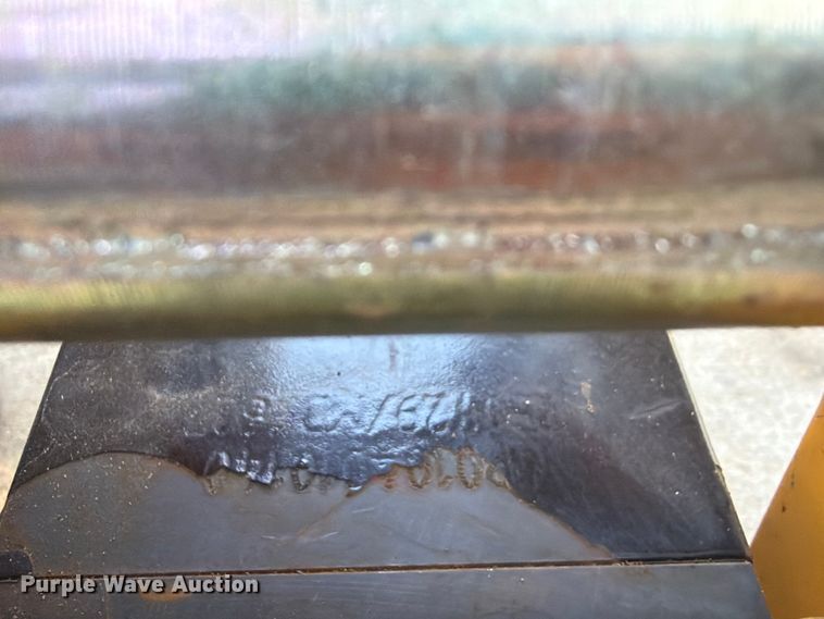 image for item FU1005 Typhon 0.8-2.5 Ton breaker