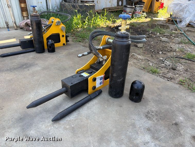 image for item FU1006 Typhon 0.8-2.5 Ton breaker