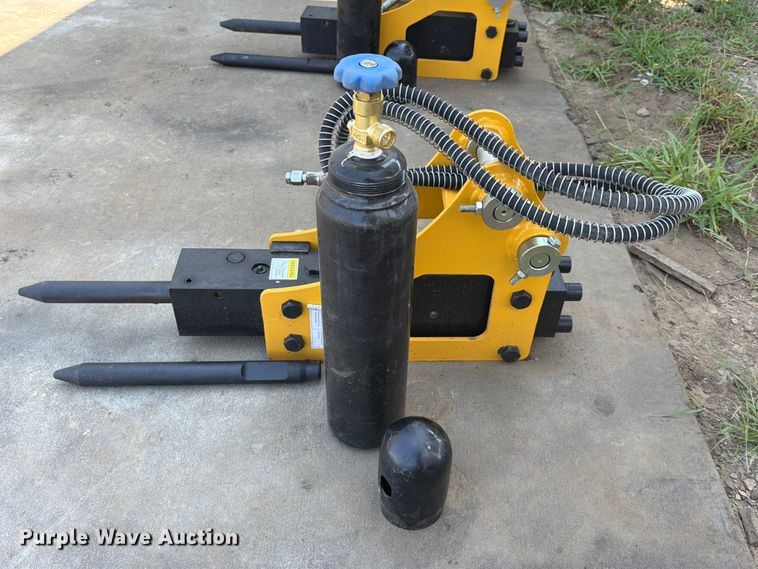 image for item FU1006 Typhon 0.8-2.5 Ton breaker