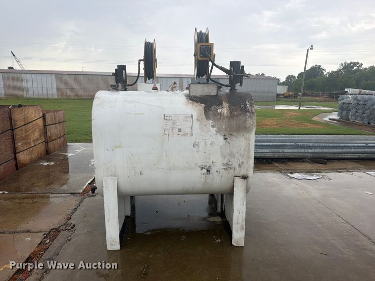 image for item FU1027 (2) Industrial Oils Unlimited 424 oil distribution tanks