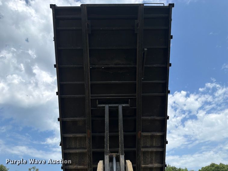image for item FU1032 1999 Central Trailer Corp dump trailer