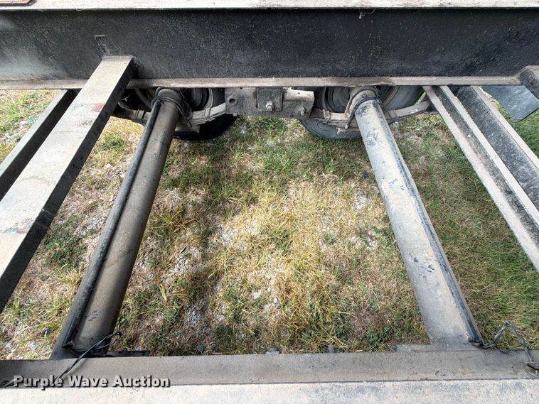 image for item FU1032 1999 Central Trailer Corp dump trailer