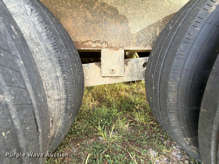 image for item FU1032 1999 Central Trailer Corp dump trailer