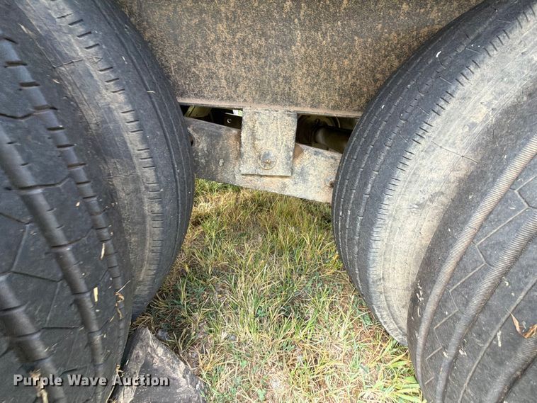 image for item FU1032 1999 Central Trailer Corp dump trailer