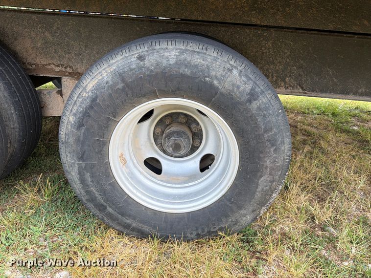 image for item FU1032 1999 Central Trailer Corp dump trailer