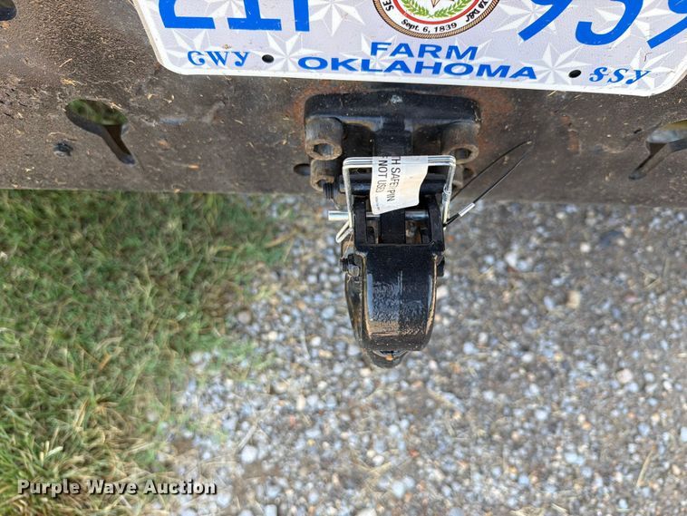image for item FU1033 2005 Ford F750 dump truck