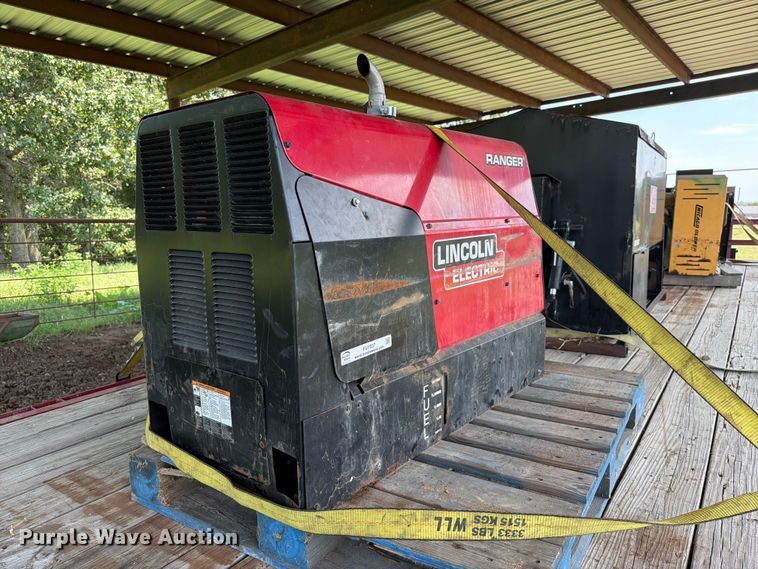 image for item FU1037 Lincoln Electric Ranger 225 welder/generator