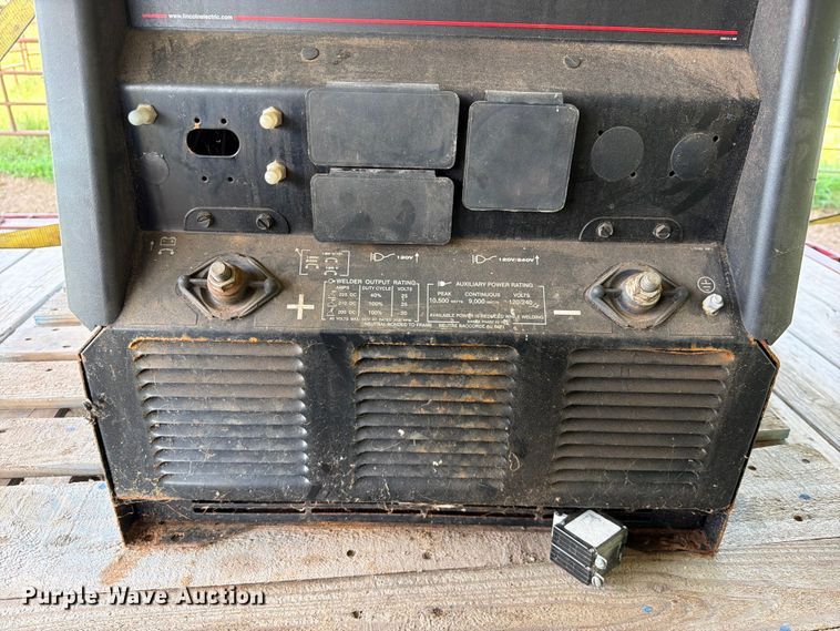image for item FU1037 Lincoln Electric Ranger 225 welder/generator