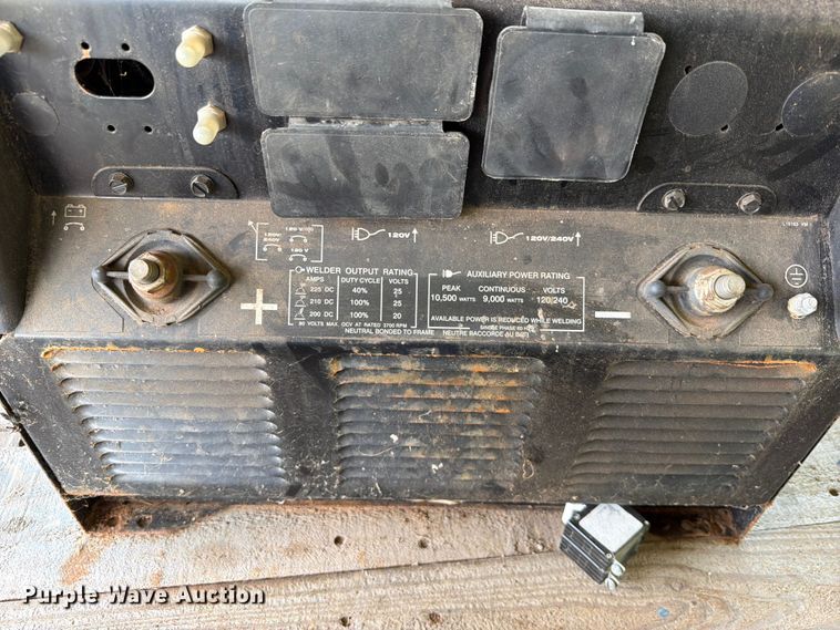 image for item FU1037 Lincoln Electric Ranger 225 welder/generator