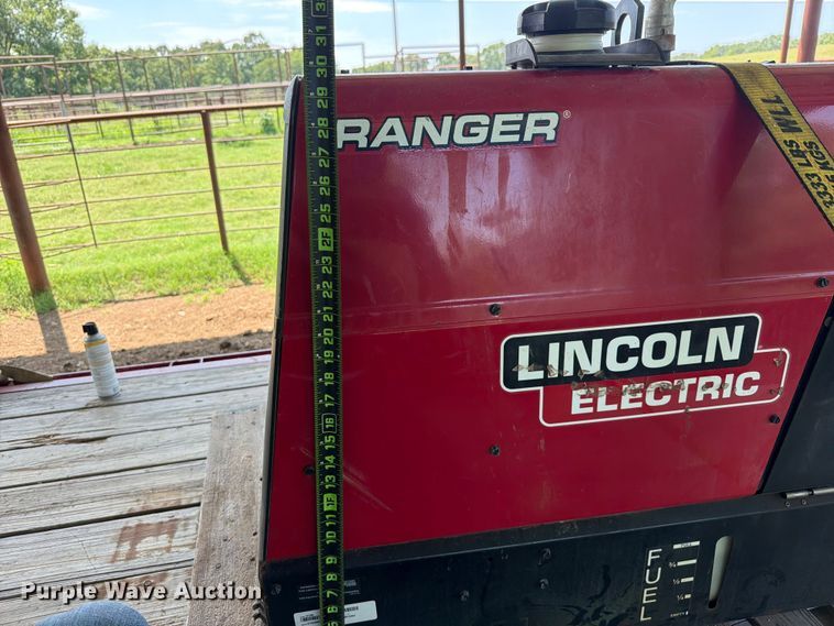image for item FU1037 Lincoln Electric Ranger 225 welder/generator