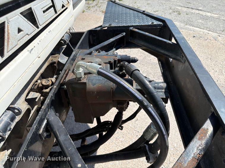 image for item FU4500 2005 Mack Granite CV713 ready mix truck