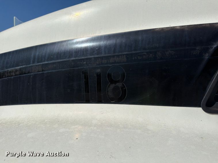 image for item FU4500 2005 Mack Granite CV713 ready mix truck
