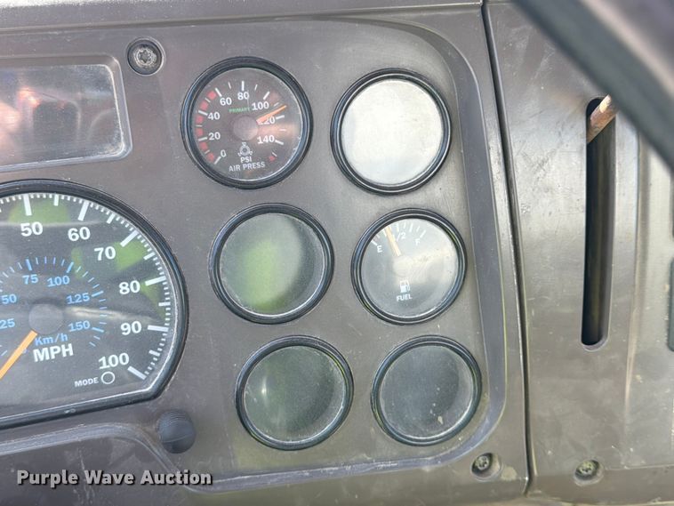 image for item FU4500 2005 Mack Granite CV713 ready mix truck
