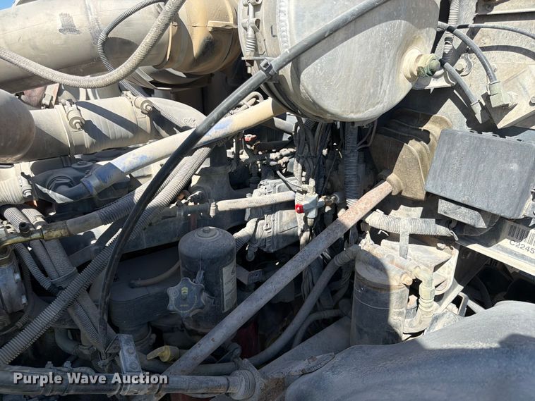 image for item FU4500 2005 Mack Granite CV713 ready mix truck