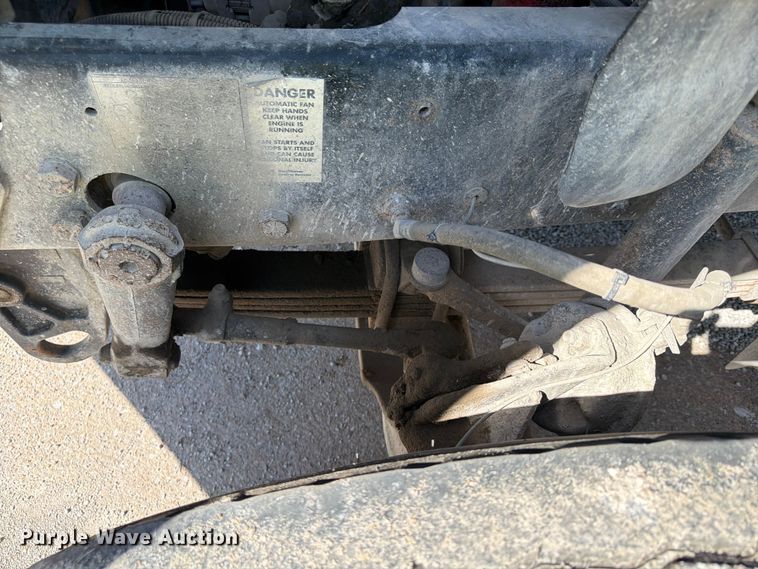 image for item FU4500 2005 Mack Granite CV713 ready mix truck